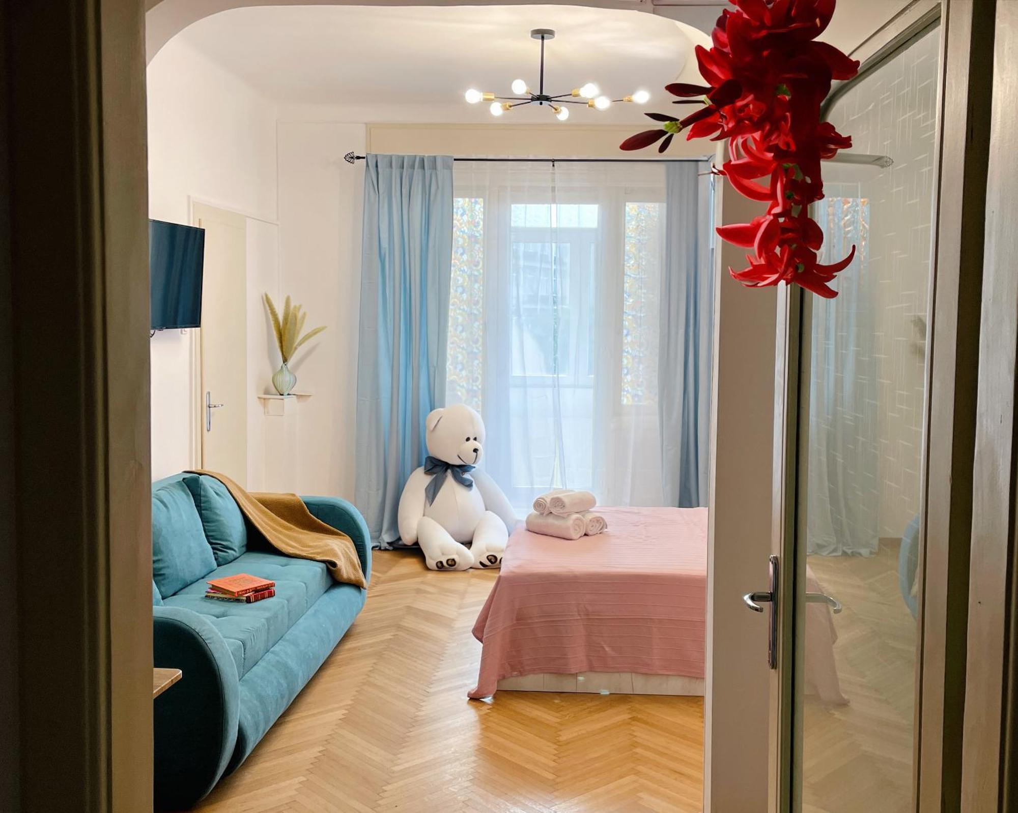Pinkfluid - Charming Studio In Prime Location Boekarest Buitenkant foto